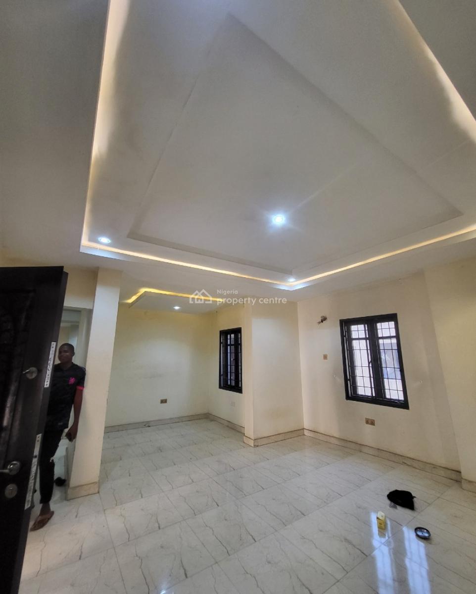 Luxurious Massive 3 Bedroom Flat, By Old Secteriate, Durumi, Abuja, Flat / Apartment for Rent