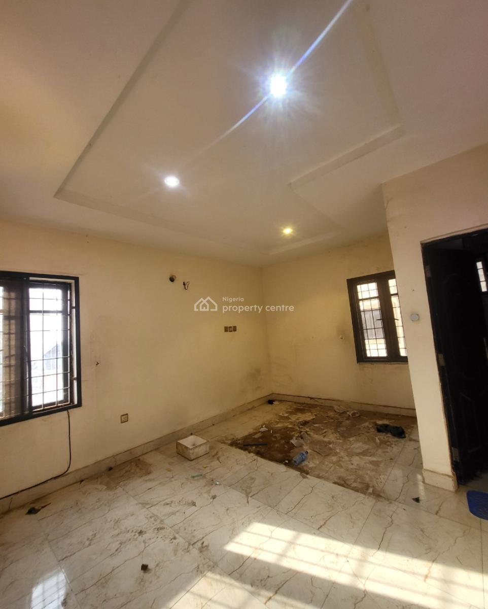 Luxurious Massive 3 Bedroom Flat, By Old Secteriate, Durumi, Abuja, Flat / Apartment for Rent