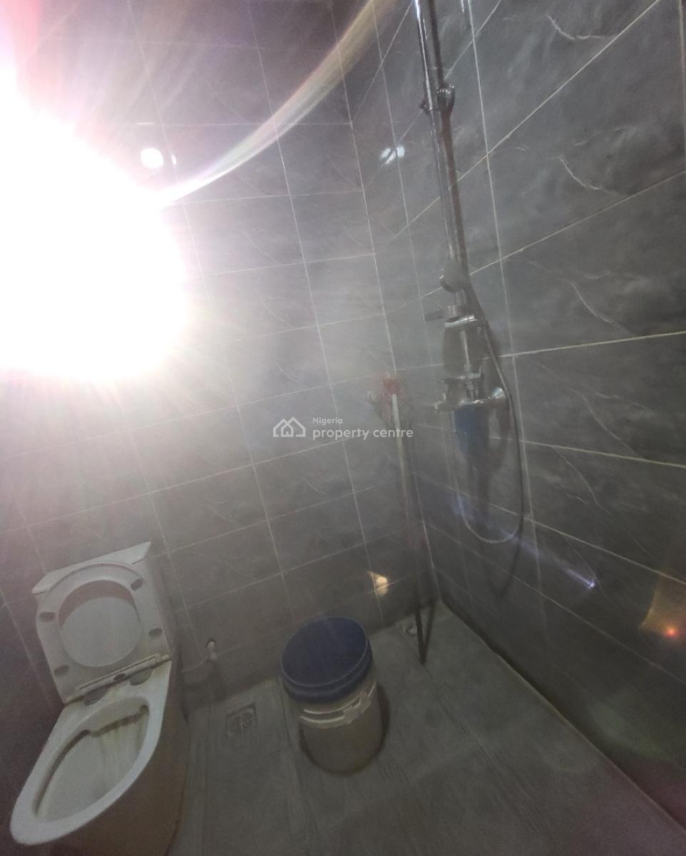 Luxurious Massive 3 Bedroom Flat, By Old Secteriate, Durumi, Abuja, Flat / Apartment for Rent