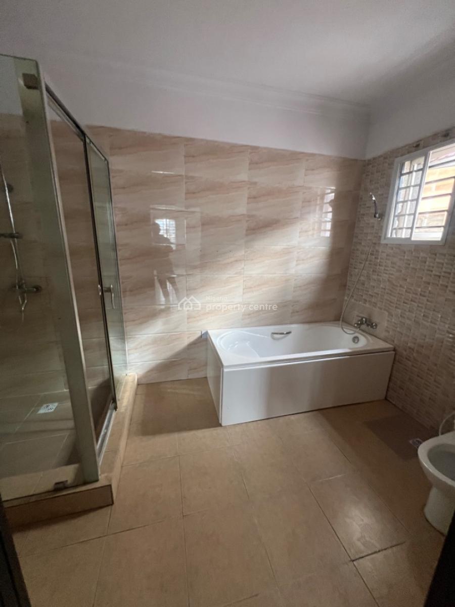 Super Clean and Spacious 5-bedroom Semi-detached House with 2-room Bq, Lekki Phase 1, Lekki, Lagos, House for Rent