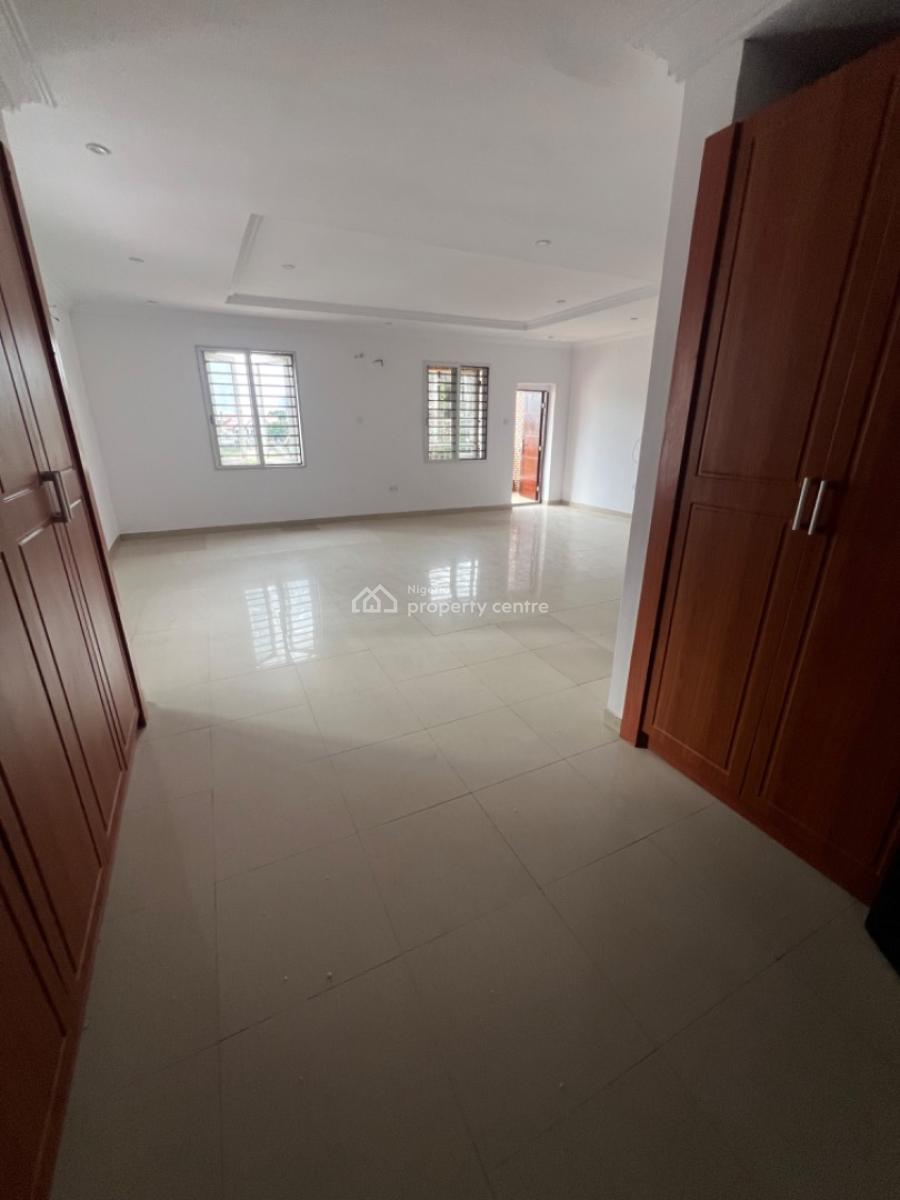 Super Clean and Spacious 5-bedroom Semi-detached House with 2-room Bq, Lekki Phase 1, Lekki, Lagos, House for Rent