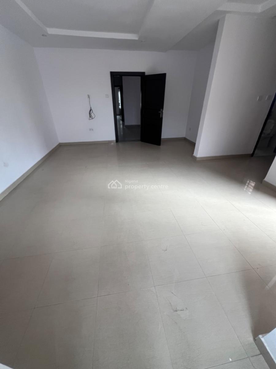 Super Clean and Spacious 5-bedroom Semi-detached House with 2-room Bq, Lekki Phase 1, Lekki, Lagos, House for Rent