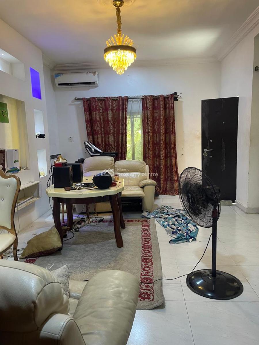 Nice 4 Bedrooms Terrace Duplex, Chevron, Lekki, Lagos, Terraced Duplex for Sale