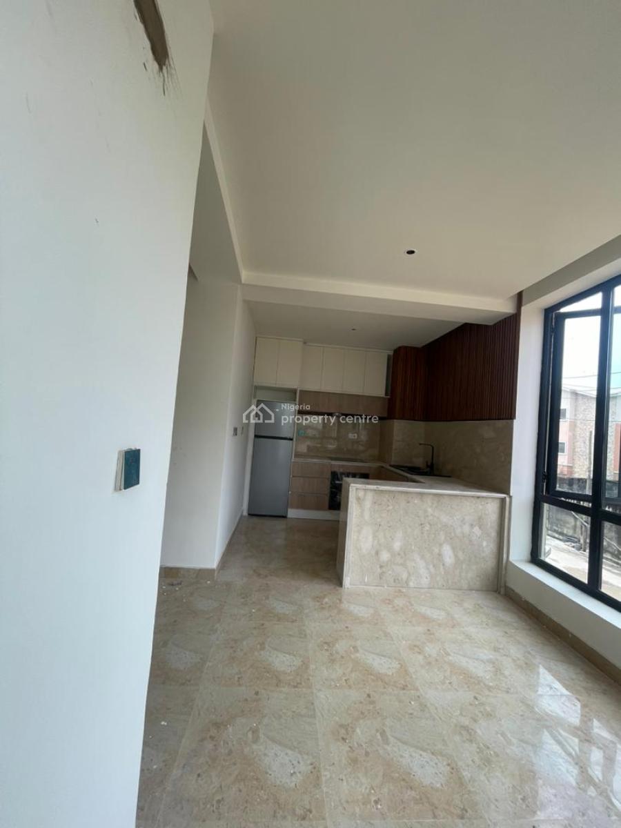 Luxury 3-bedroom Semi-furnished Apartment, Victoria Island (vi), Lagos, Flat / Apartment for Sale