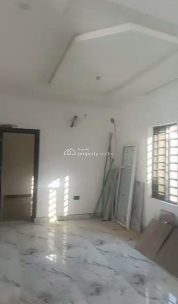 Newly Built 5 Bedroom Duplex, Off Akinhanmi Street, Surulere, Lagos, Terraced Duplex for Rent
