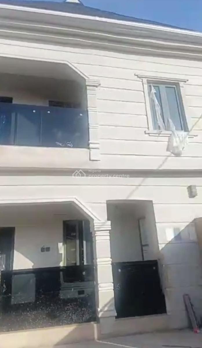 Newly Built 5 Bedroom Duplex, Off Akinhanmi Street, Surulere, Lagos, Terraced Duplex for Rent