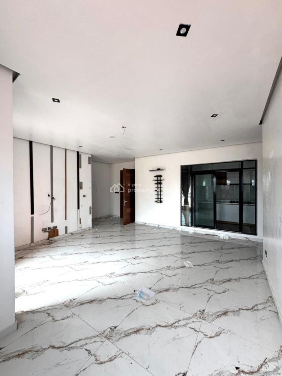 2 Bedroom Apartment with Elevator and Swimming Pool, Ikate, Lekki, Lagos, Flat / Apartment for Rent