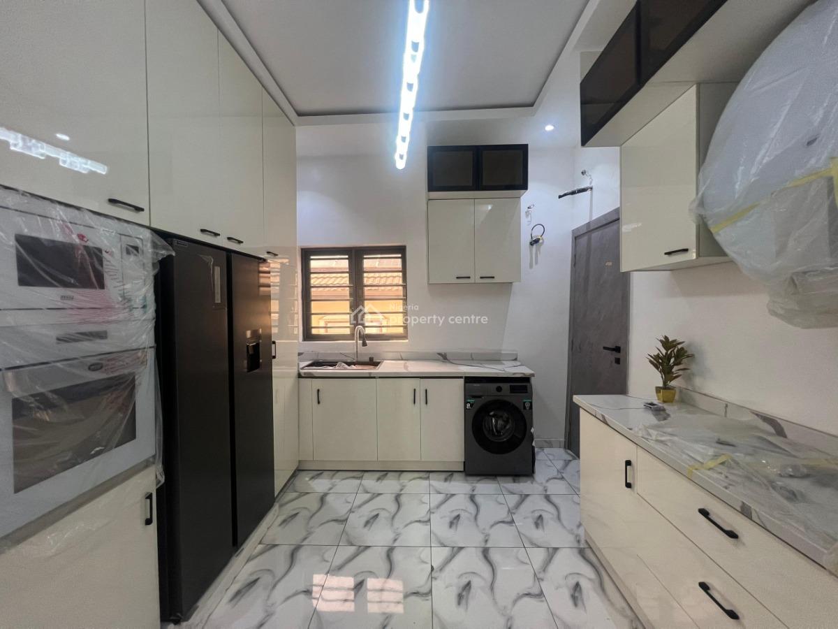 4 Bedroom Terraced Duplex with a Room Boys Quarter, Lekki Phase 1, Lekki, Lagos, Terraced Duplex for Sale