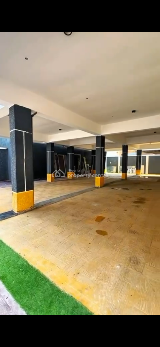 Spacious 2 Bedroom Apartment with Bq, Off Freedom Way, Lekki Phase 1, Lekki, Lagos, Flat / Apartment for Rent
