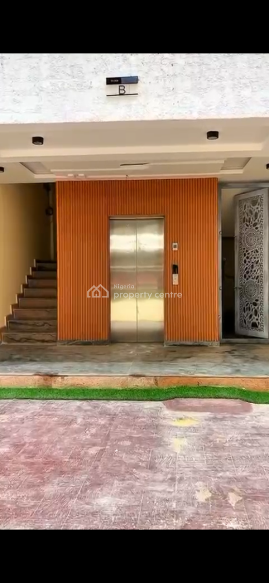 Spacious 2 Bedroom Apartment with Bq, Off Freedom Way, Lekki Phase 1, Lekki, Lagos, Flat / Apartment for Rent