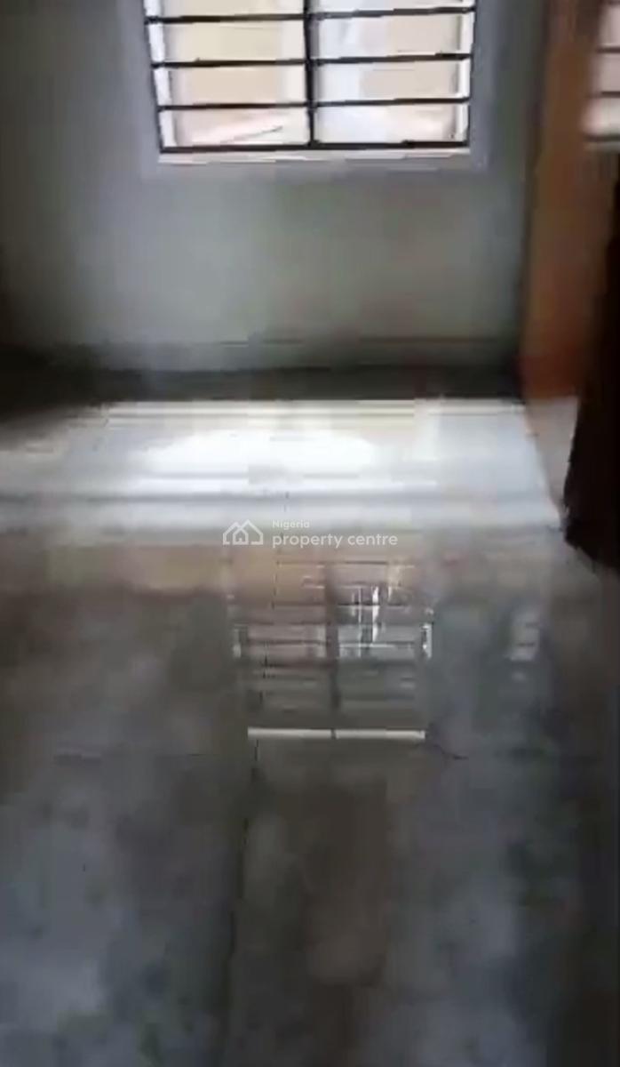 Well-structured 3-bedroom Duplex with a Room Bq on 2nd Floors, Off Eric Moore, Via Bode Thomas, Surulere, Lagos, Flat / Apartment for Rent