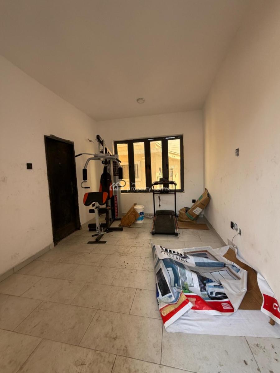 Spacious Luxury 3-bedroom Penthouse with Modern Features in a Serene E, Lekki Right Hand Side., Lekki Phase 1, Lekki, Lagos, Flat / Apartment for Rent