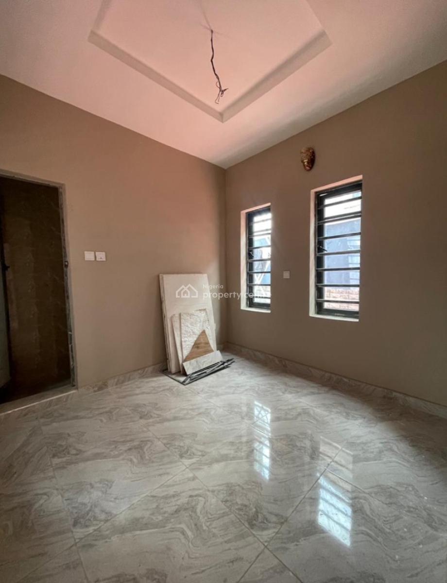 Lovely 2 Bedroom Apartment, Ojuelegba, Surulere, Lagos, Flat / Apartment for Rent