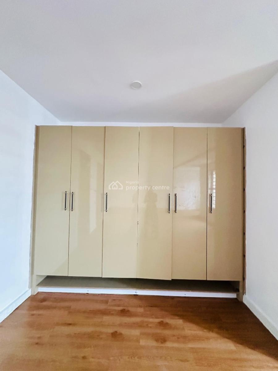 Very Spacious 5 Bedroom Terrace Double with Bq, Lekki Phase 1, Lekki, Lagos, Terraced Duplex for Rent