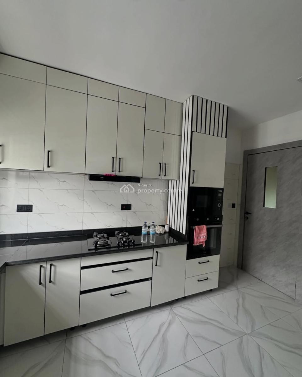 2 Bedroom Furnished Apartment, Lekki Phase 1, Lekki, Lagos, Flat / Apartment for Rent