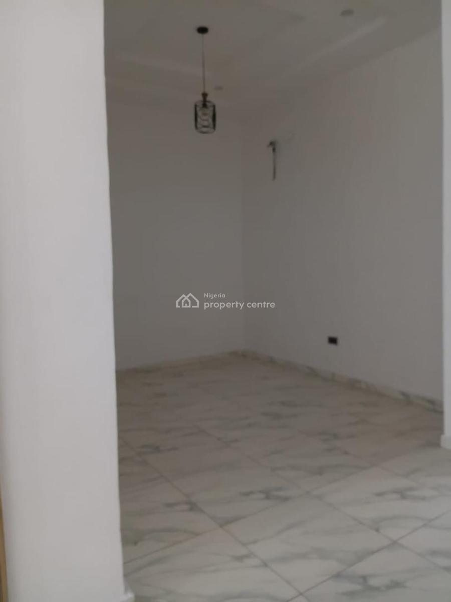 4 Bedroom, Ikota, Lekki, Lagos, Terraced Duplex for Rent