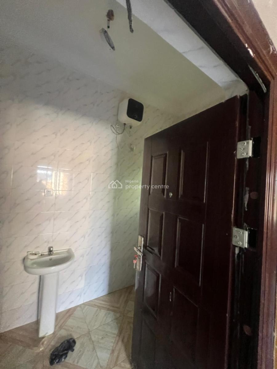 Spacious 3 Bedroom Apartment, Sangotedo, Ajah, Lagos, Flat / Apartment for Rent
