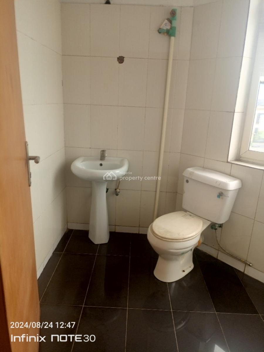 an Office Building on 7floors with 6,674 Sq Mts of Office Space, Close to Trinity Towers, City of David, Oniru, Victoria Island (vi), Lagos, Office Space for Sale