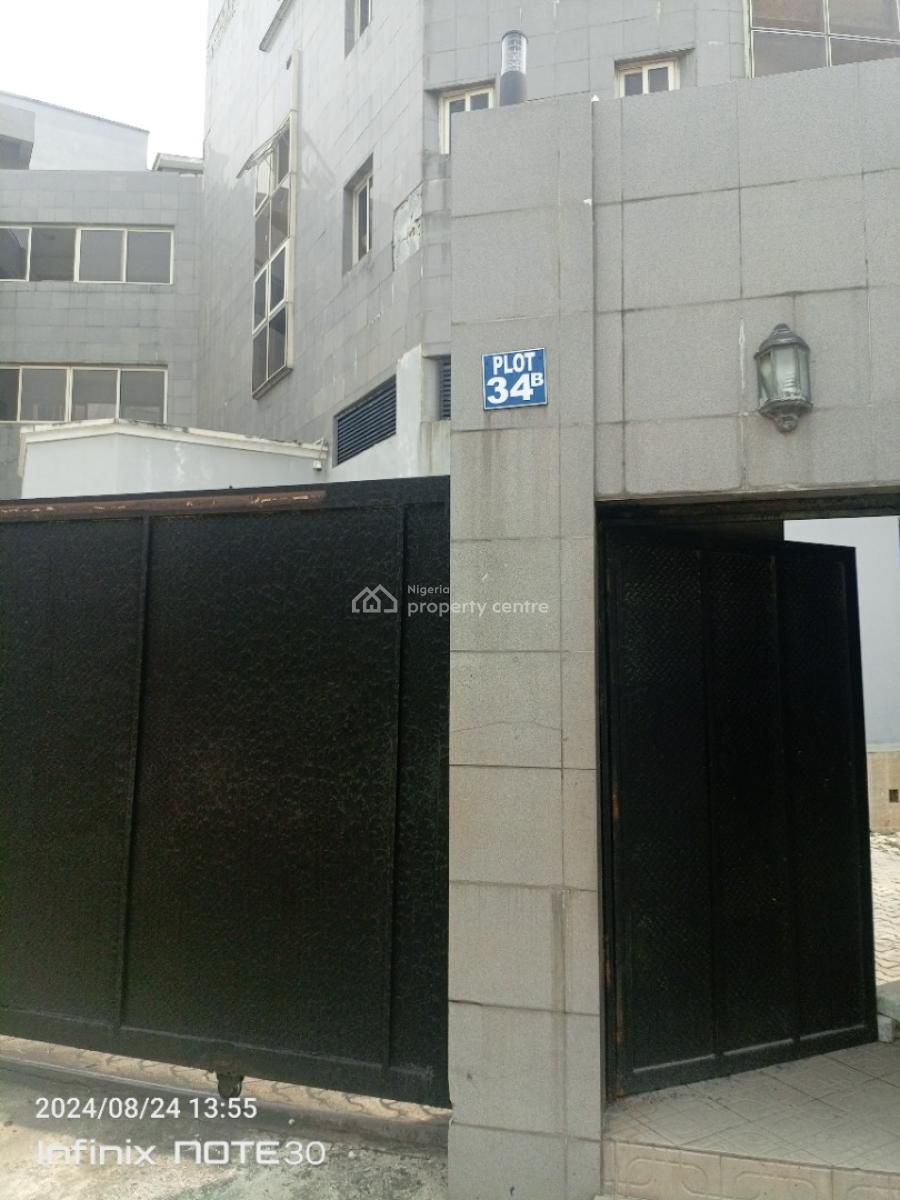 an Office Building on 7floors with 6,674 Sq Mts of Office Space, Close to Trinity Towers, City of David, Oniru, Victoria Island (vi), Lagos, Office Space for Sale