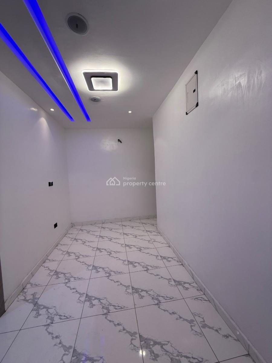 Newly Built 4 Bedroom Terrace Duplex with Maids Room, Lekki Phase 1, Lekki, Lagos, Terraced Duplex for Sale