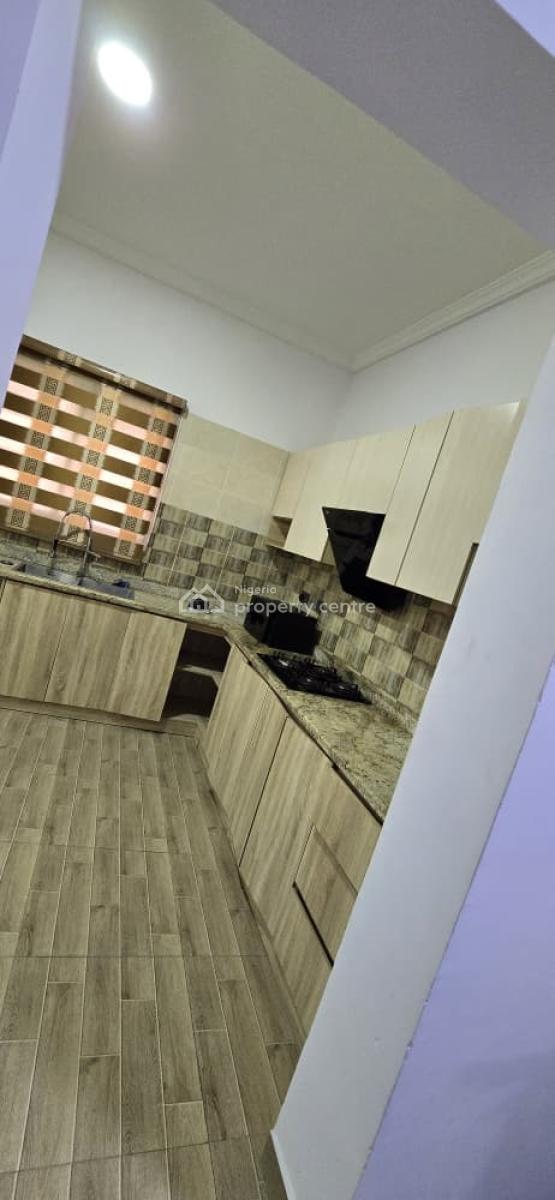 Mini Flat, Lekki Phase 1, Lekki, Lagos, Mini Flat (room and Parlour) for Rent