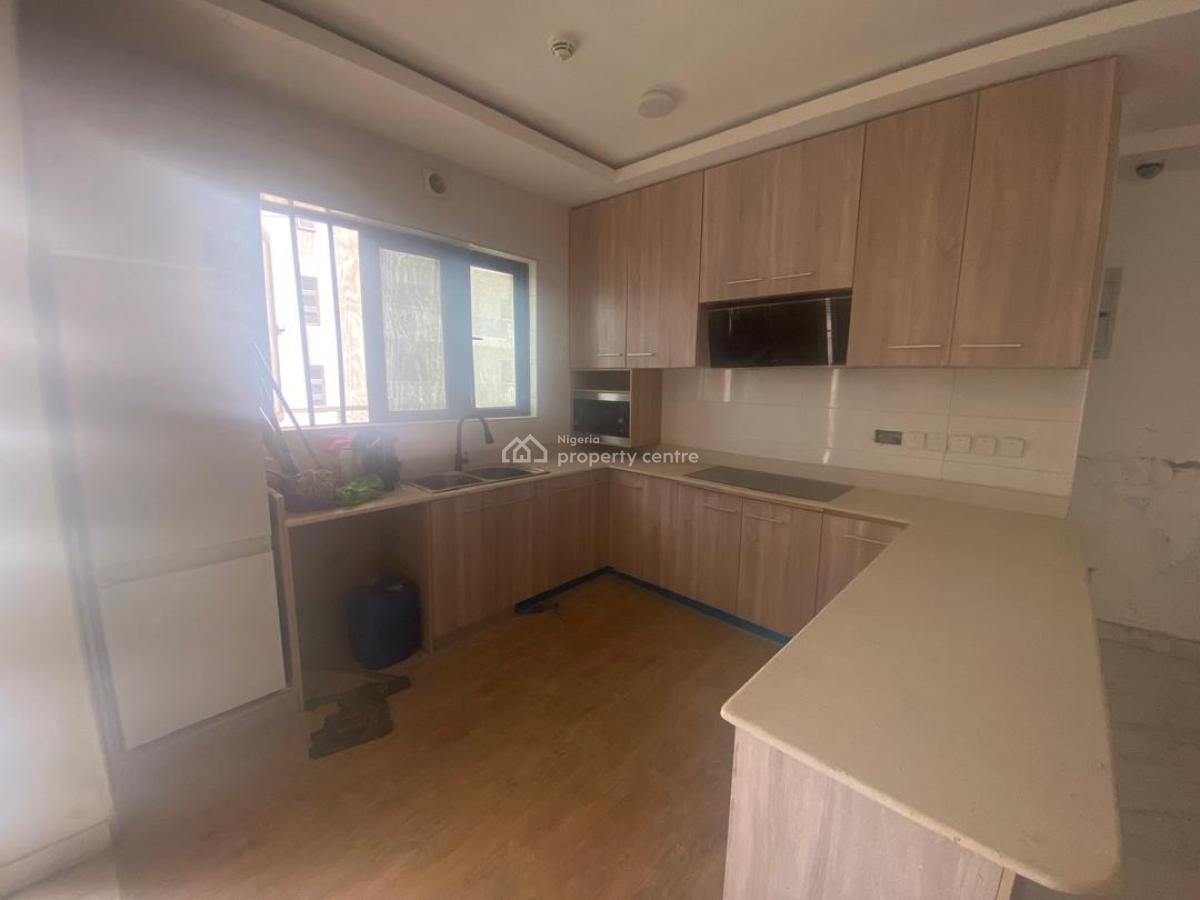 Serviced 2-bedroom Apartments in a Premium Estate, Periwinkle Estate, Lekki Phase 1, Lekki, Lagos, Flat / Apartment for Rent