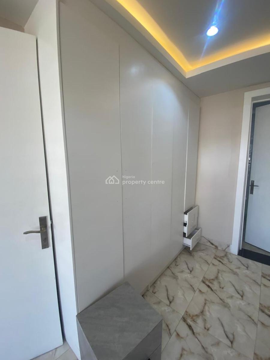 Luxury 4 Bedroom Penthouse on 3floors with Bq, Ikate Lekki Right, Lekki, Lagos, Flat / Apartment for Rent
