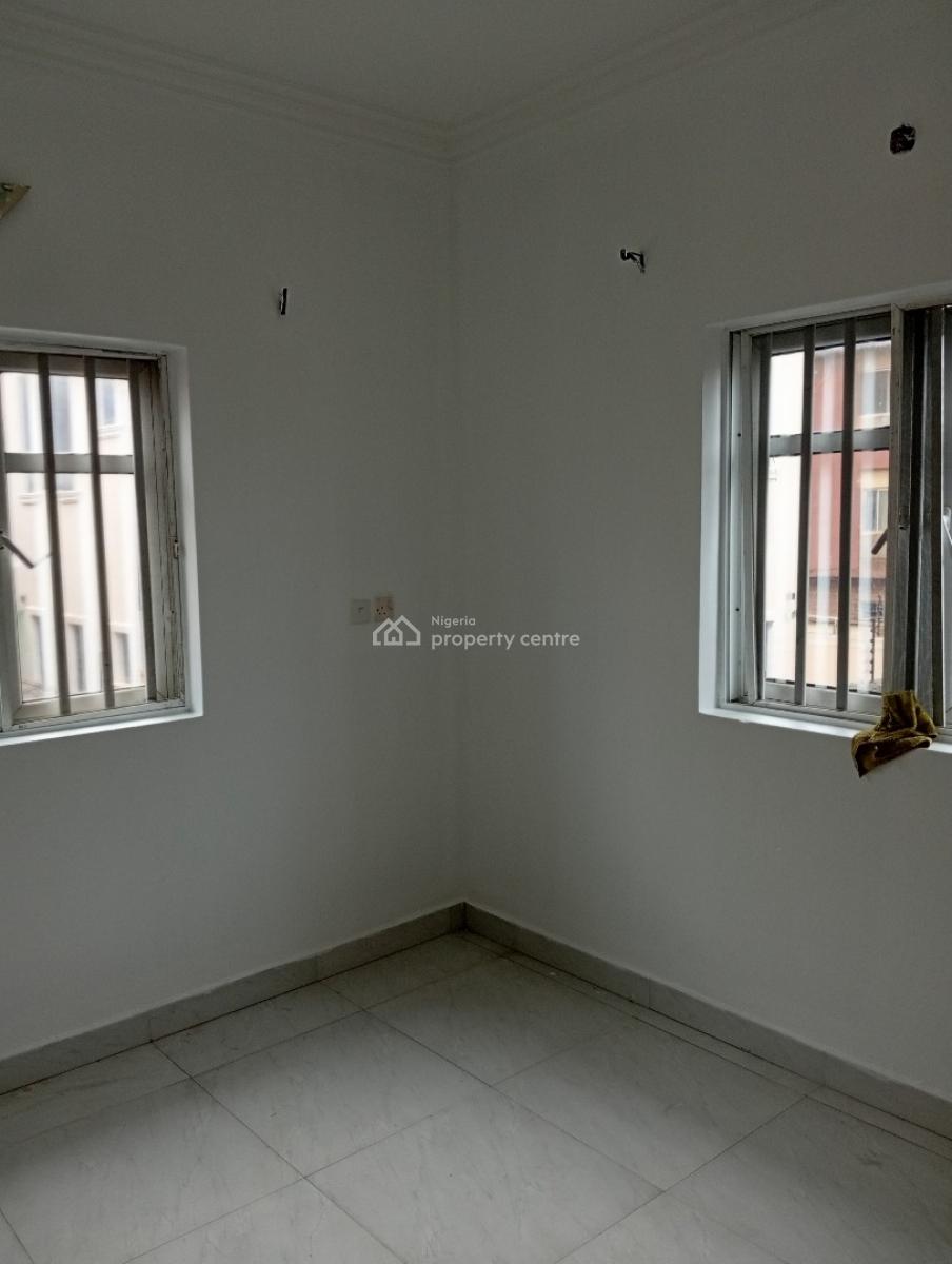 Renovated 2 Bedroom Ensuite Within an Estate, Unity Estate, Egbeda, Alimosho, Lagos, Flat / Apartment for Rent