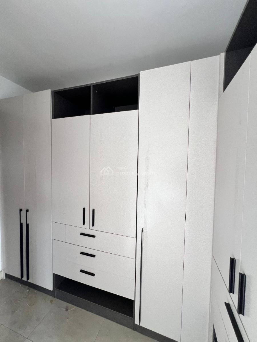 2 Bedroom Apartment, Lekki Phase 1, Lekki, Lagos, Flat / Apartment for Rent