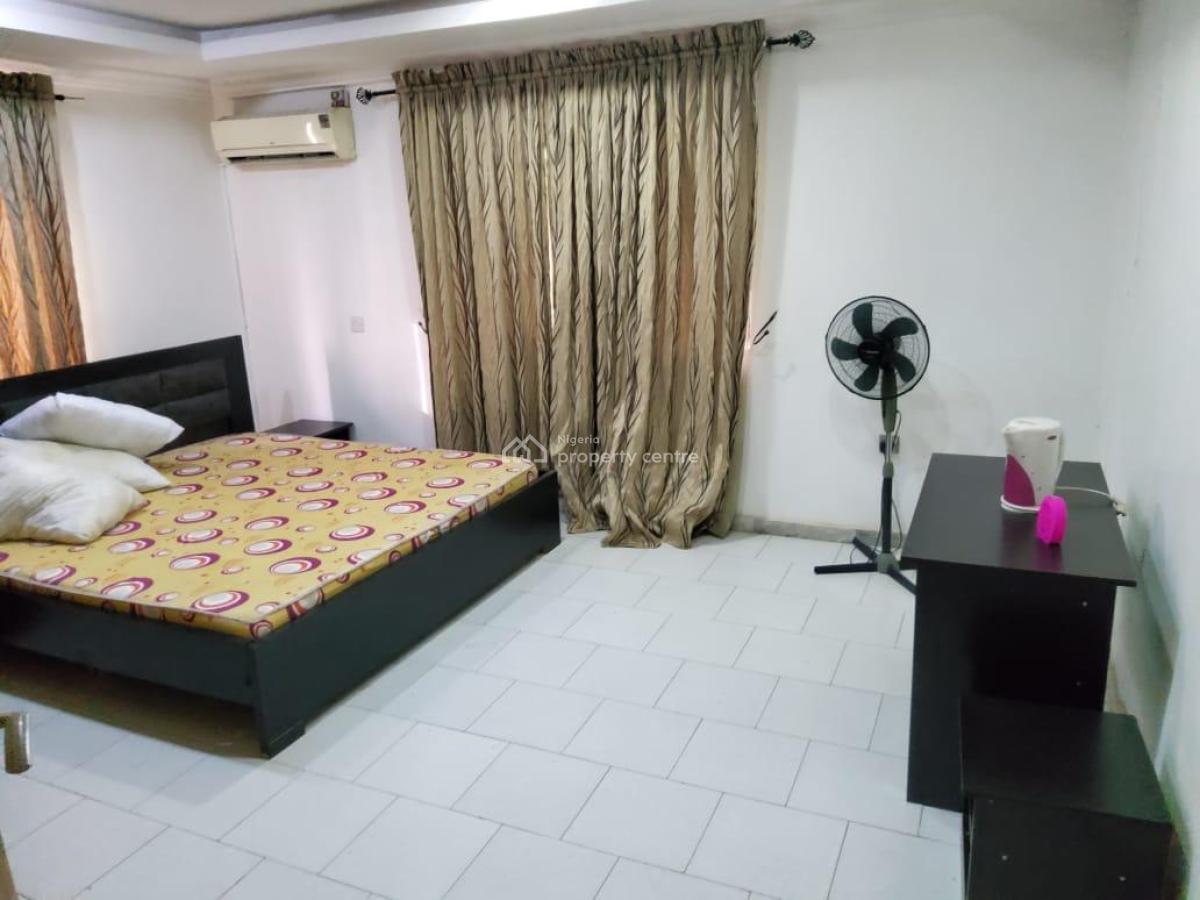 3 Bedroom Flat in Mini Estate, Maitama District, Abuja, Flat / Apartment for Rent