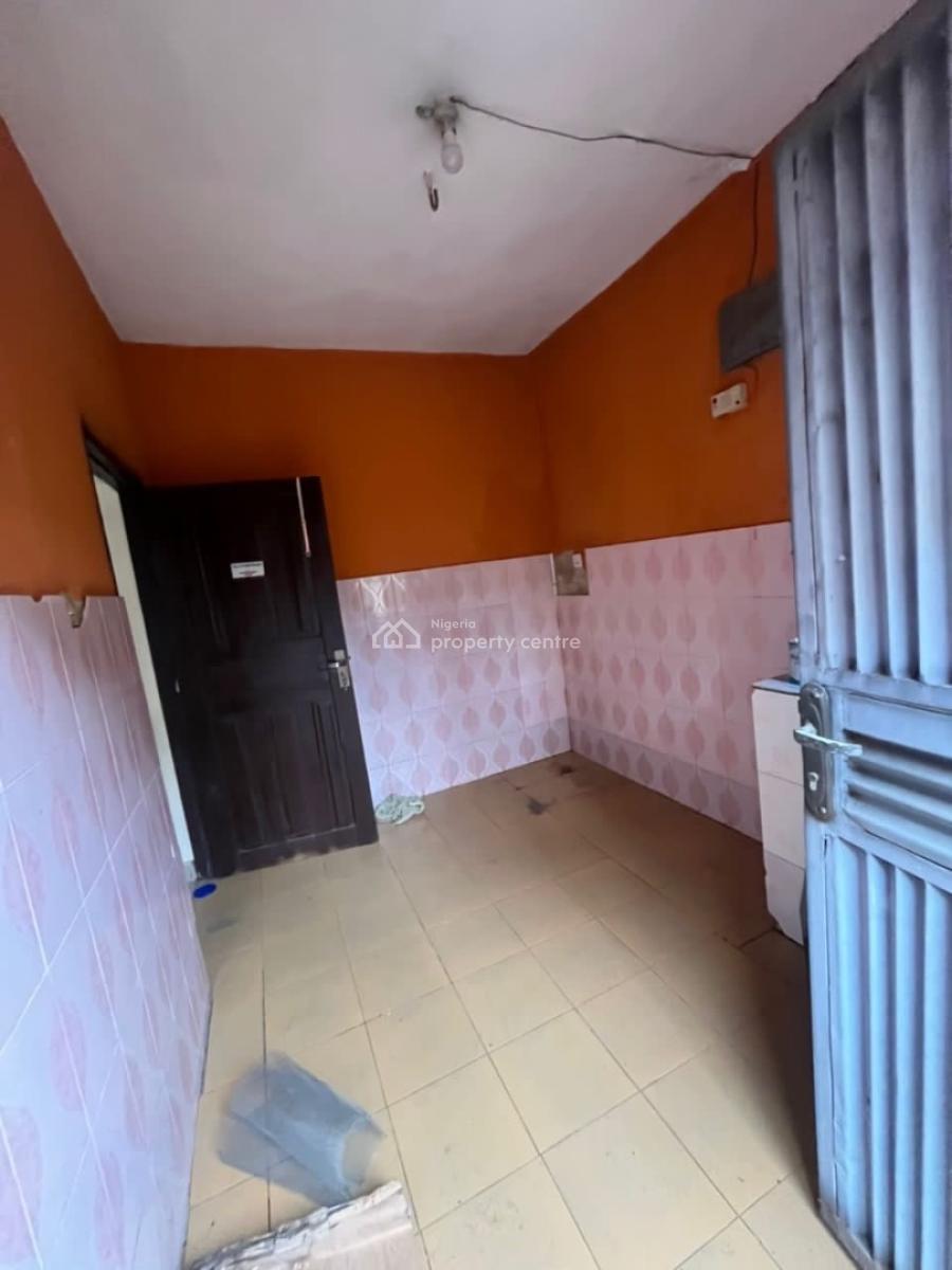 2 Bedroom Apartment, Shegun Maru Street, Gra Phase 1, Magodo, Lagos, Flat / Apartment for Rent