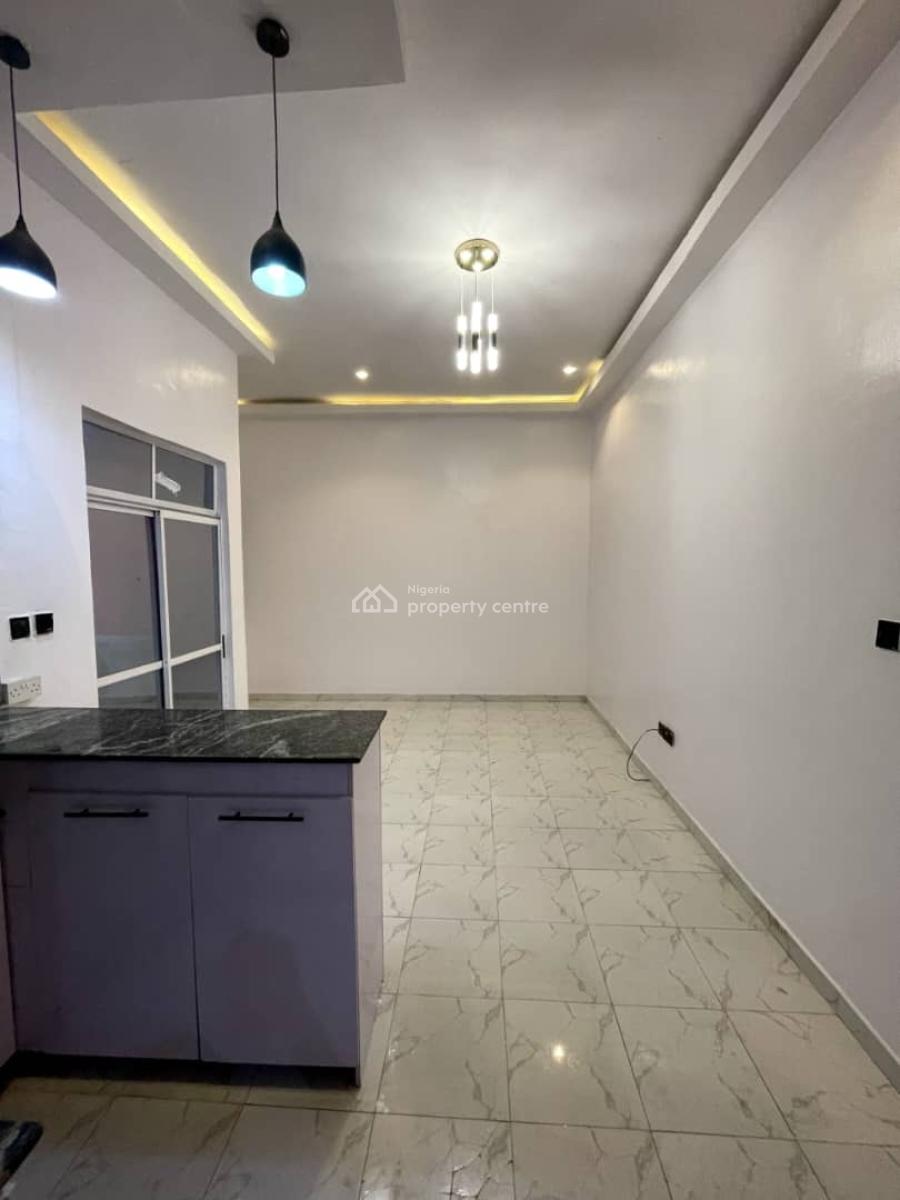 Specious Service Mini Flat, New Road Alpha Beach, Lekki, Lagos, Mini Flat (room and Parlour) for Rent