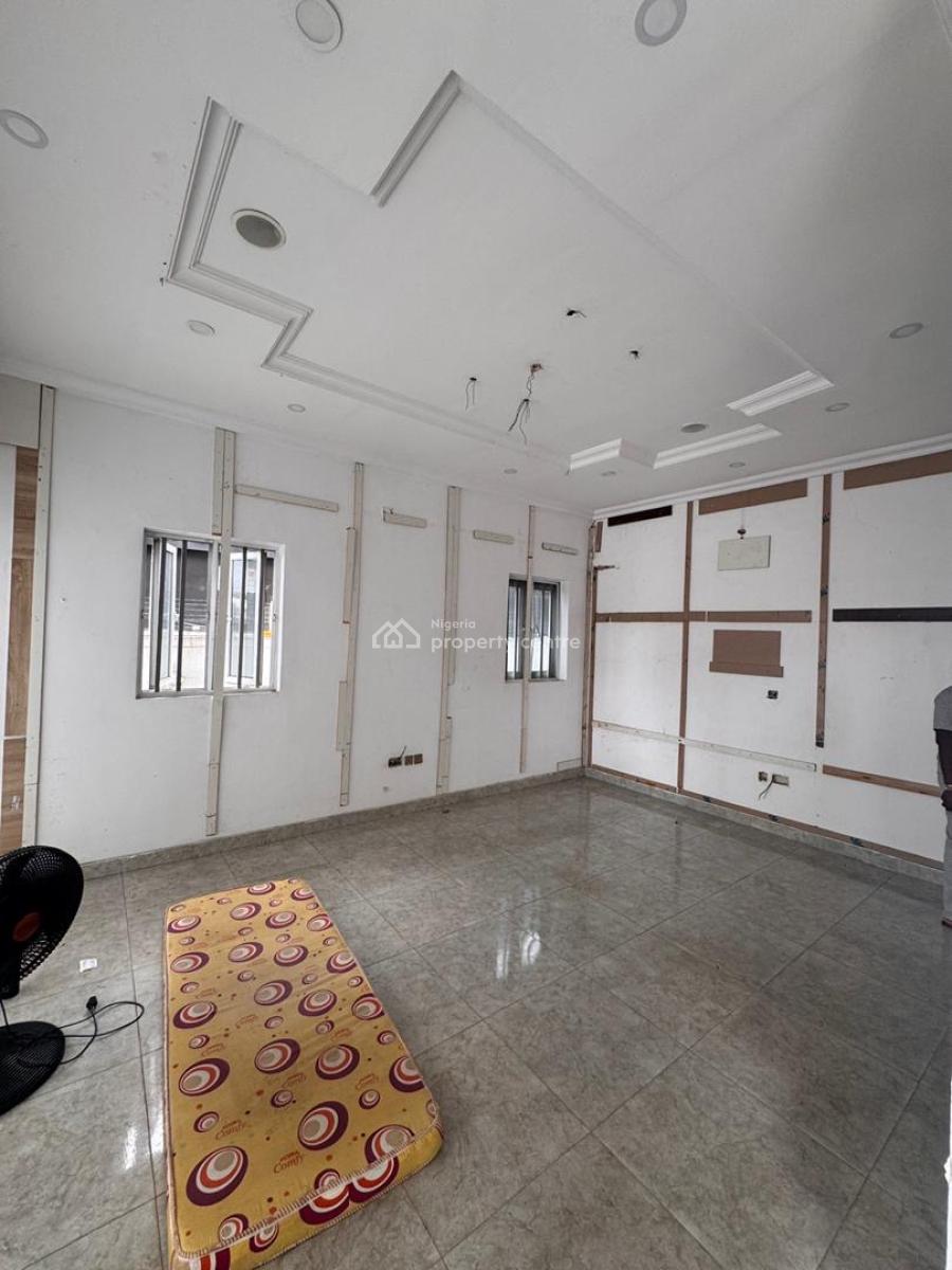 Commercial 3 Bedrooms Fully Detached Duplex, Chevron, Lekki Phase 2, Lekki, Lagos, Shop for Rent
