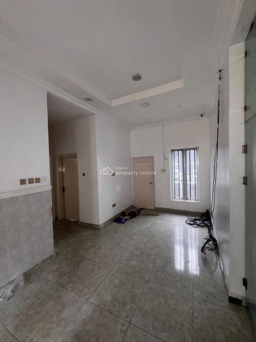 Commercial 3 Bedrooms Fully Detached Duplex, Chevron, Lekki Phase 2, Lekki, Lagos, Shop for Rent