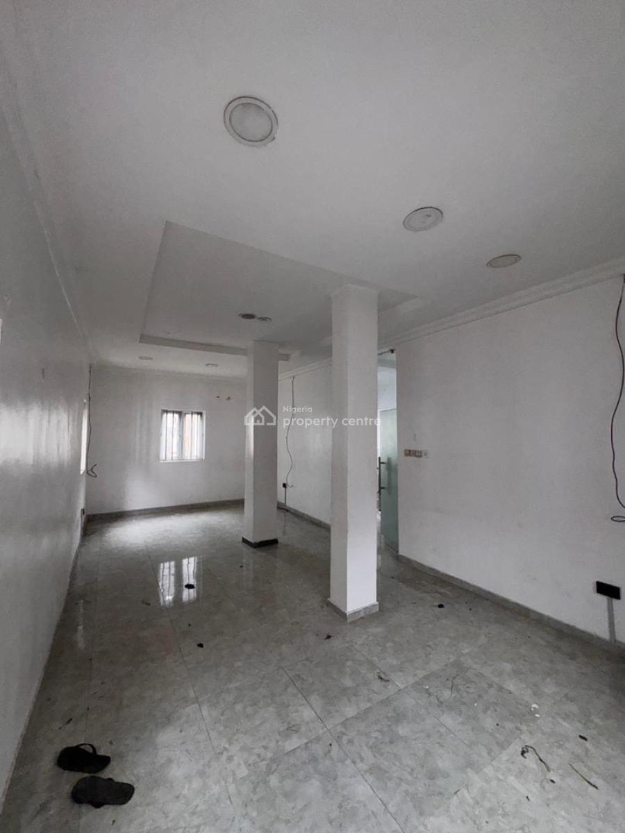 Commercial 3 Bedrooms Fully Detached Duplex, Chevron, Lekki Phase 2, Lekki, Lagos, Shop for Rent