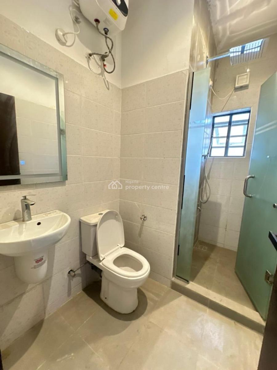 Decently Finished 2 Bedroom Apartment, Lekki Phase 1, Lekki, Lagos, Self Contain (single Rooms) for Rent