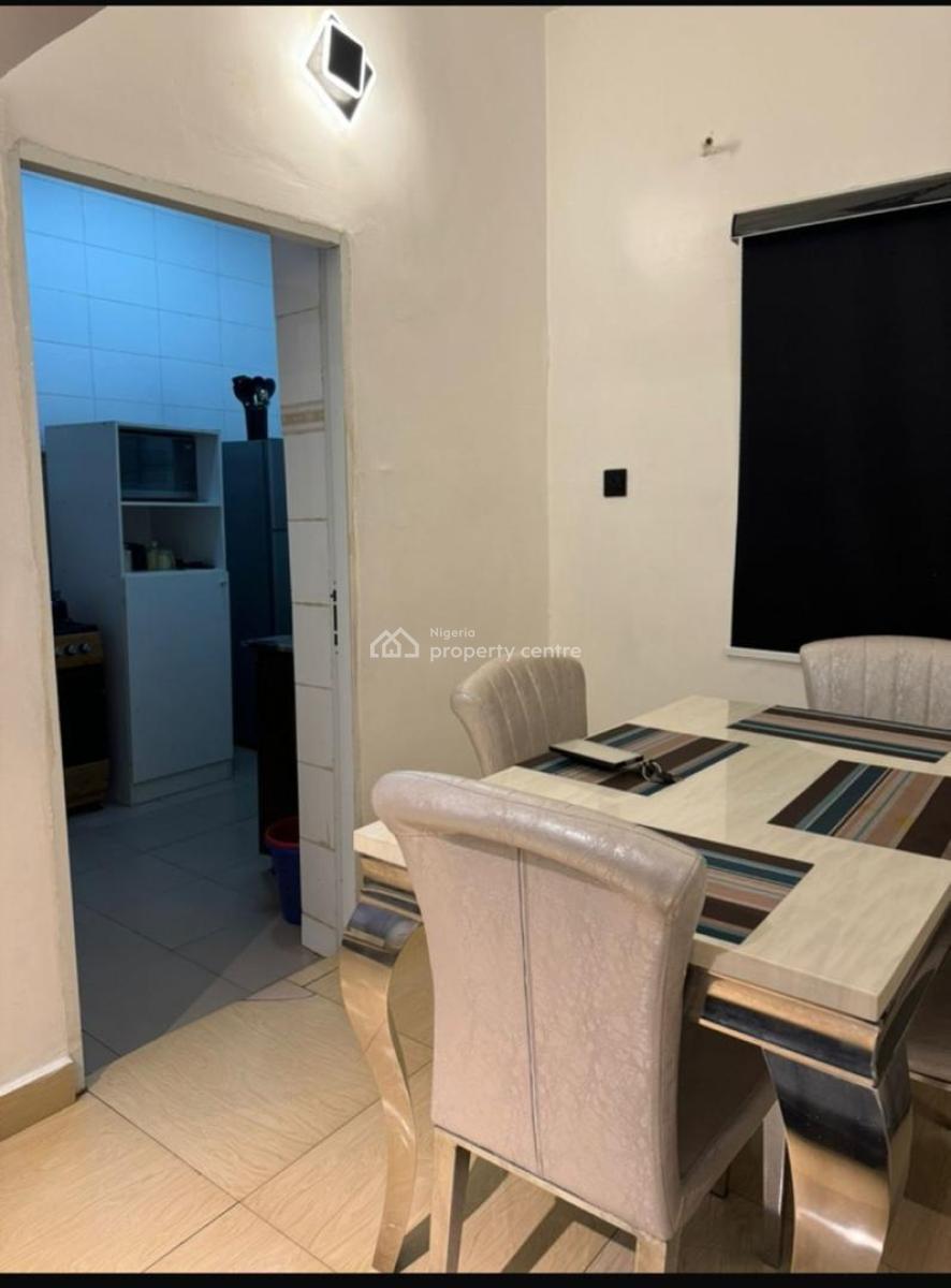 1 Bedroom Apartment, Wuye, Wuye, Abuja, Mini Flat (room and Parlour) Short Let