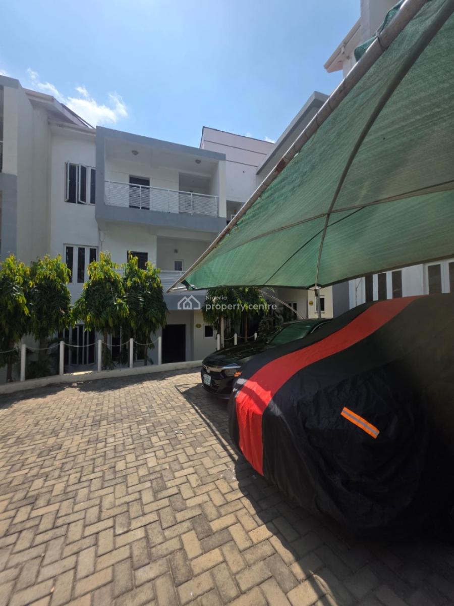 Clean and Spacious 4 Bedroom Terrace Duplex with Bq, Guzape District, Abuja, Terraced Duplex for Rent