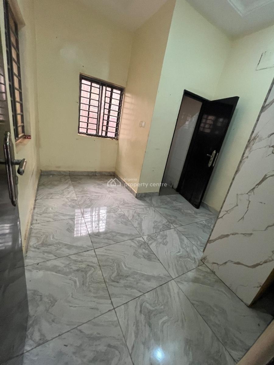 Mini 1bedroom with Studio Kitchen., 111a Gold Street, Kaura, Abuja, Detached Bungalow for Rent