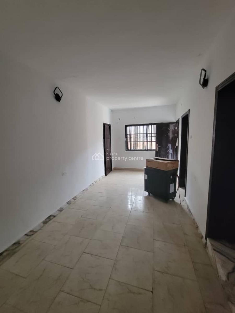 Sharp and Clean 2 Bedroom Flat, Ado Road, Ajah, Lagos, Flat / Apartment for Rent