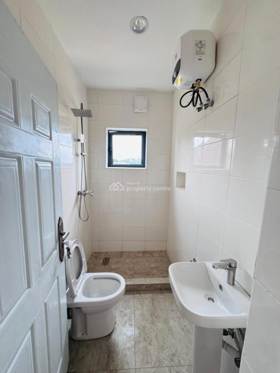 Well Finished 2 Bedrooms Flat, Life Camp, Abuja, Flat / Apartment for Sale