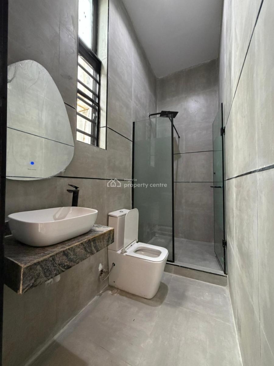 5 B/r Detached House, Vgc, Lekki, Lagos, House for Sale