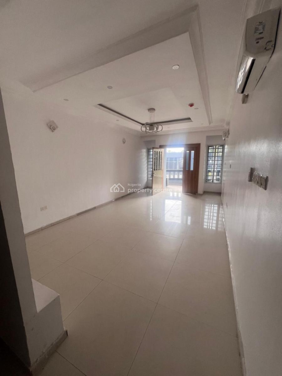 3 Bedroom Apartment with Bq Available, Ikoyi, Lagos, Flat / Apartment for Rent