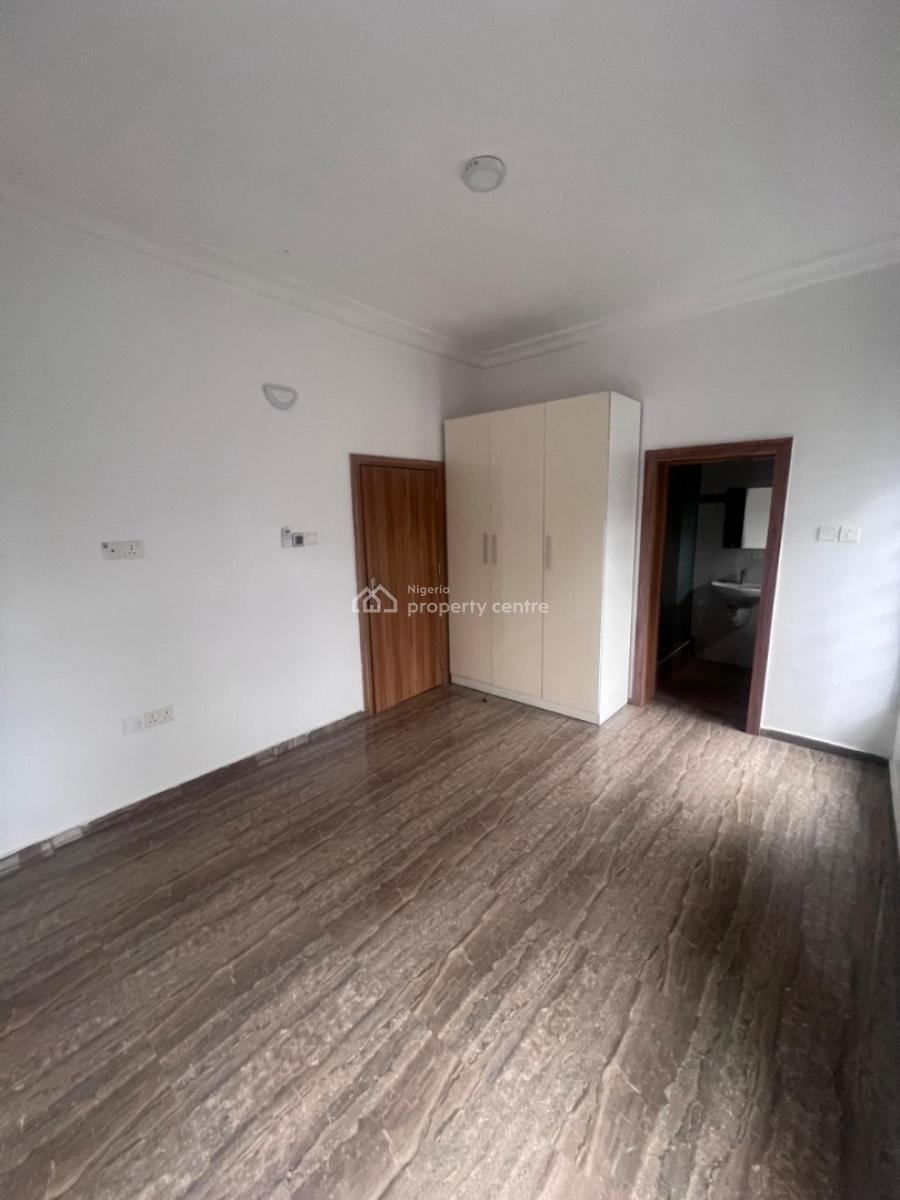 3 Bedroom Apartment with Bq Available, Ikoyi, Lagos, Flat / Apartment for Rent