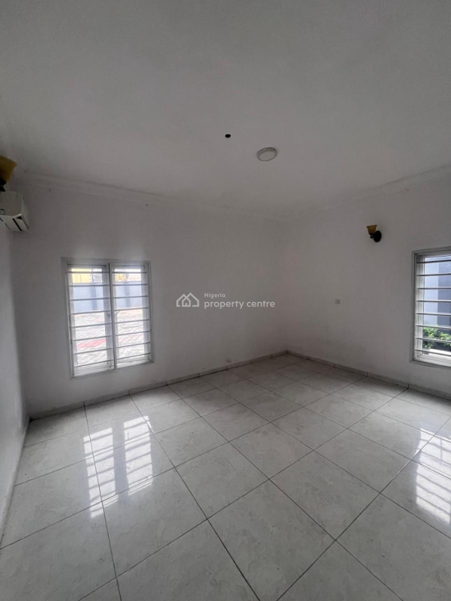 3 Bedroom Apartment with Bq Available, Ikoyi, Lagos, Flat / Apartment for Rent