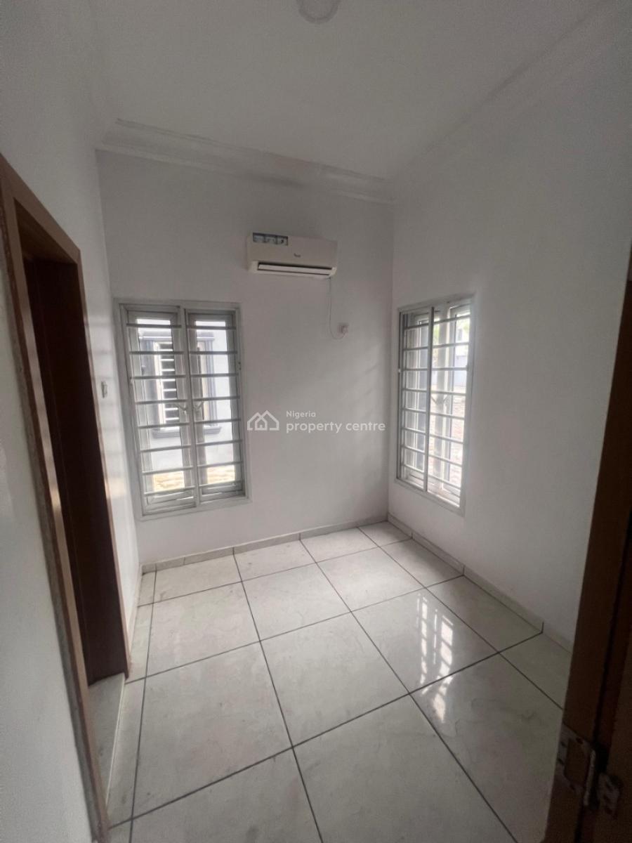3 Bedroom Apartment with Bq Available, Ikoyi, Lagos, Flat / Apartment for Rent