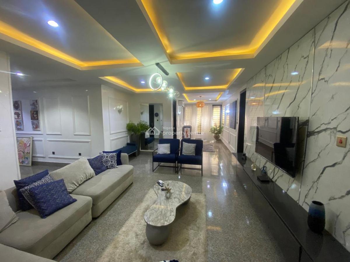 Exquisitely Built 3 Bedroom Apartment with Bq, Lekki Right, Lekki Phase 1, Lekki, Lagos, Flat / Apartment for Rent