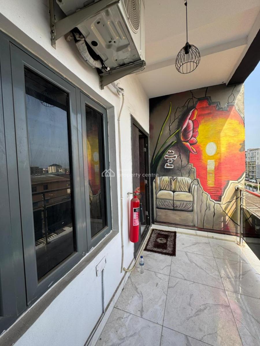 Fully Furnished 3 Bedroom Apartment with Smart Amenities, Surulere, Lagos, Flat / Apartment for Sale
