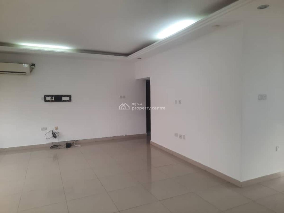 3 Bedroom Apartment with Bq, Gym, Swimming Pool & Childrens Play Area, Lekki Phase 1, Lekki, Lagos, Flat / Apartment for Rent