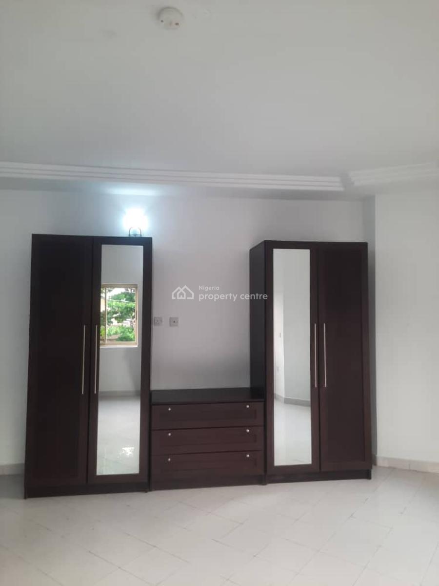 3 Bedroom Apartment with Bq, Gym, Swimming Pool & Childrens Play Area, Lekki Phase 1, Lekki, Lagos, Flat / Apartment for Rent